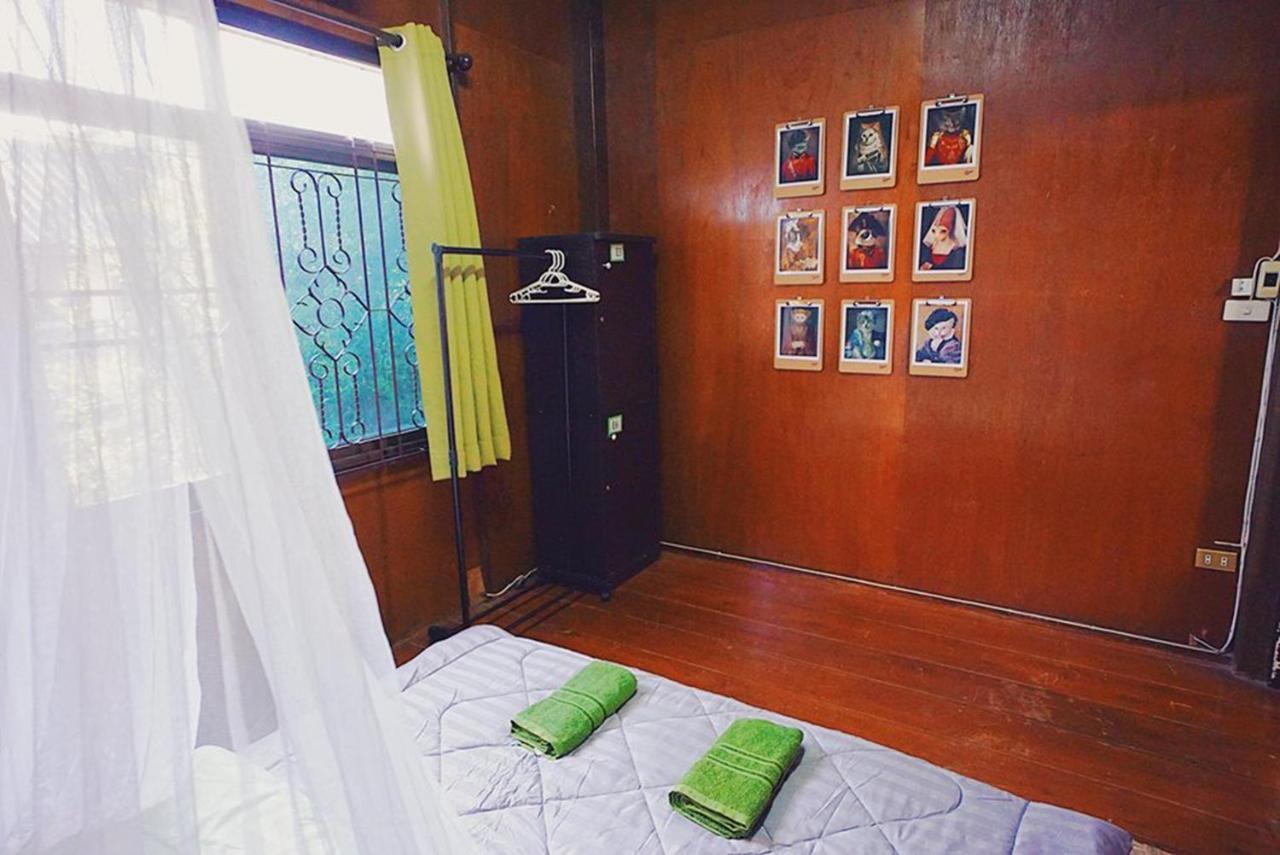 Ostello Oh My Bed Chiang Mai Esterno foto