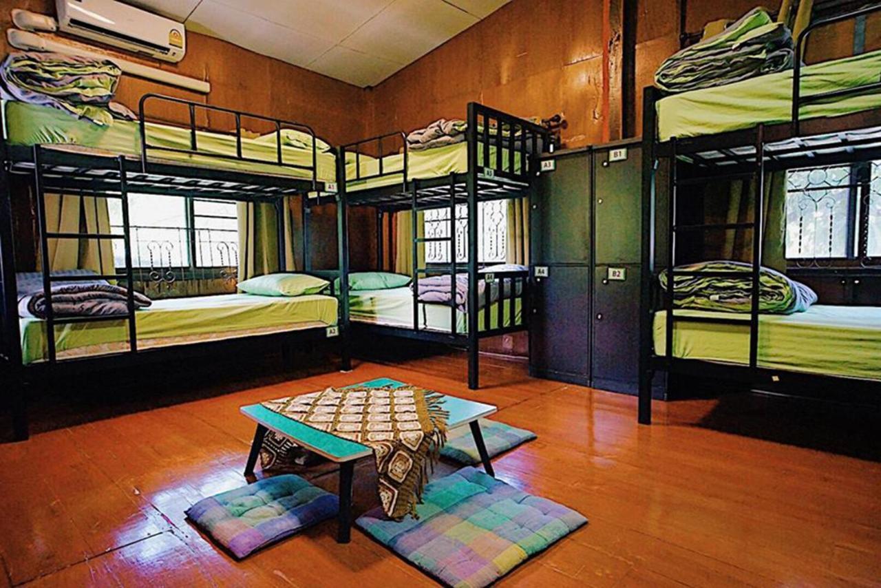 Ostello Oh My Bed Chiang Mai Esterno foto