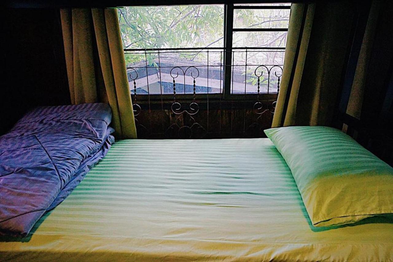 Ostello Oh My Bed Chiang Mai Esterno foto