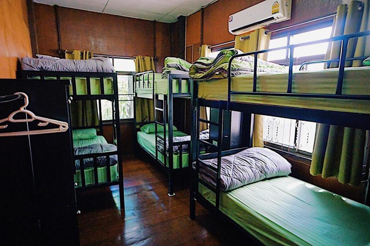 Ostello Oh My Bed Chiang Mai Esterno foto