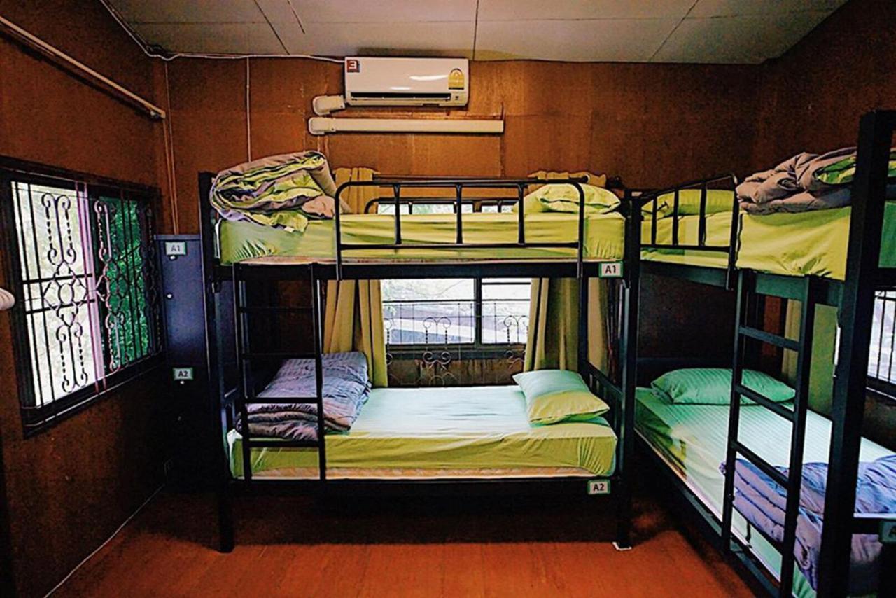 Ostello Oh My Bed Chiang Mai Esterno foto